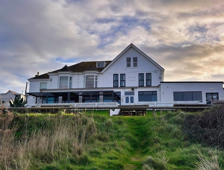 Bluff inn upscale min 768x583