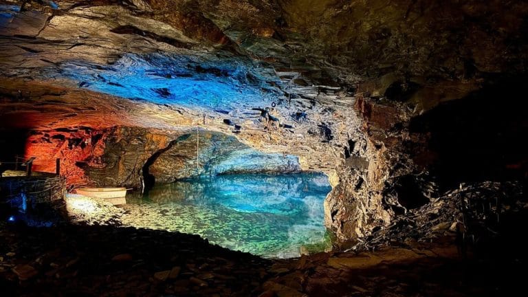 Carnglaze Caverns 768x432