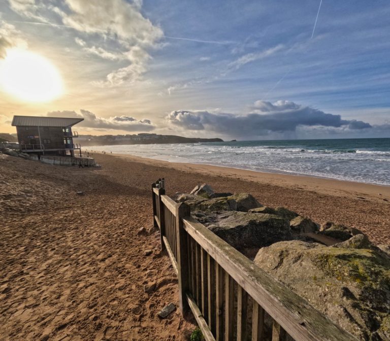 Fistral Beach min 768x672