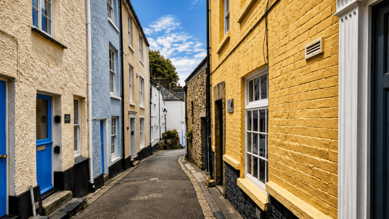 Fowey street 768x432