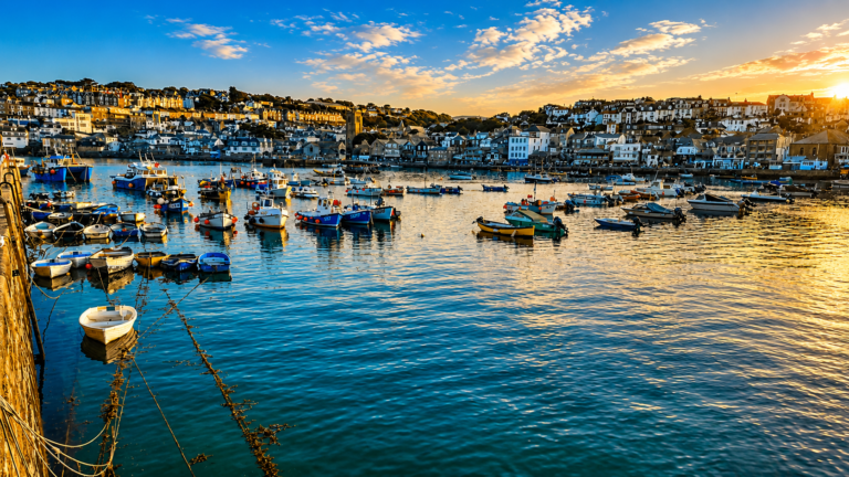 St Ives Town 1 768x432