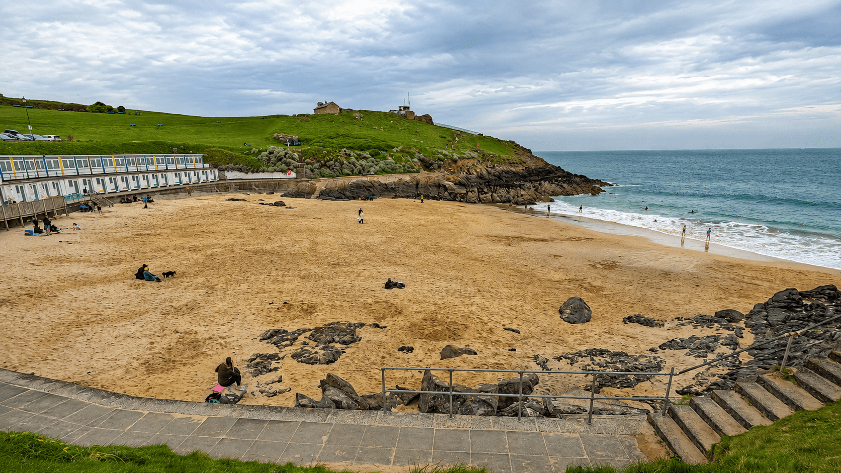 Porthgwidden Beach