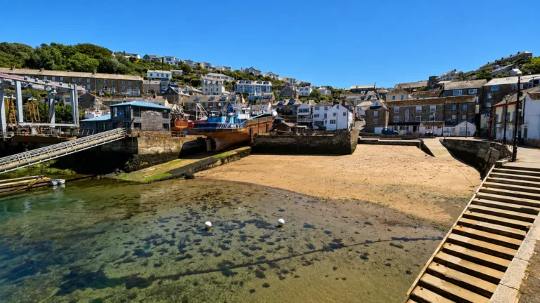 Polruan Harbour 768x432