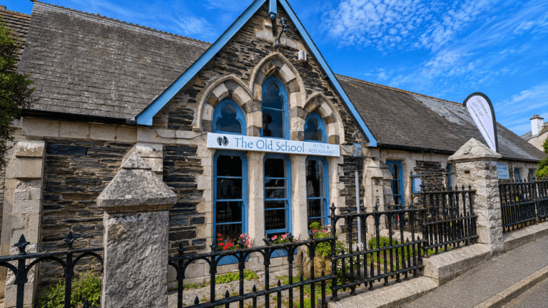 The Old School Hotel and Restaurant 768x432